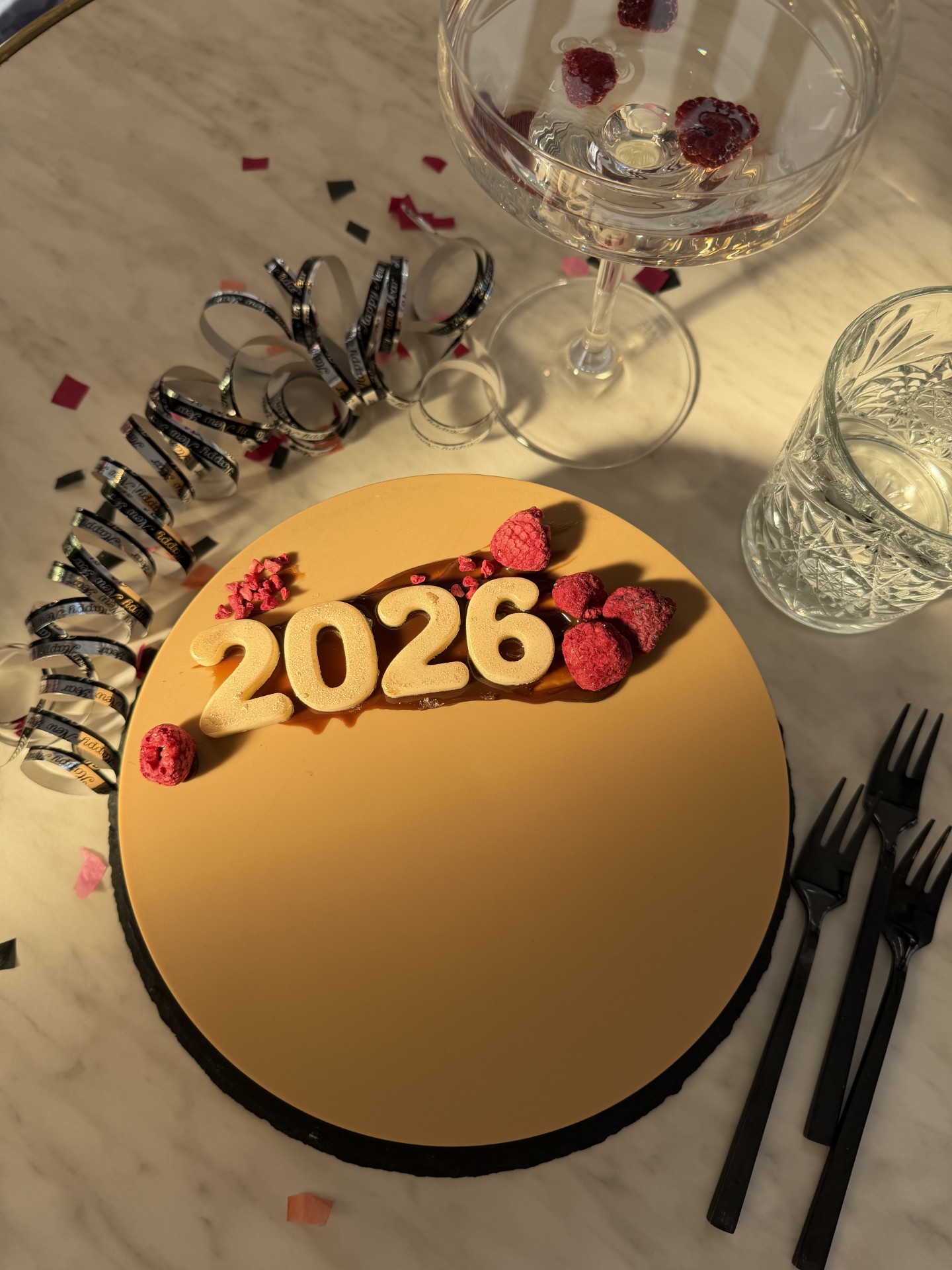 2026 - Nytårs Islagkagen Guld - Image 3